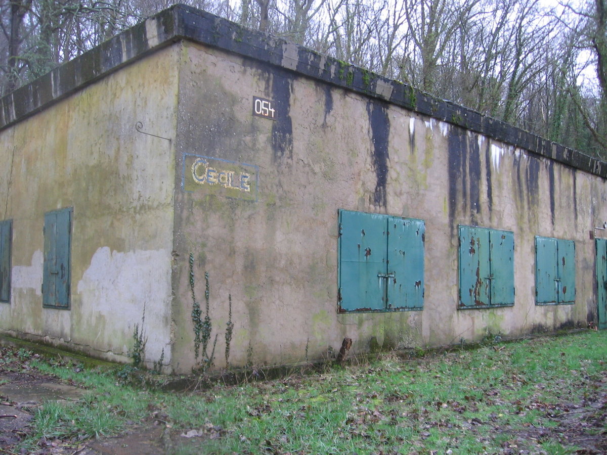 29.02.2020 Urbex Spezial 
 Bunker & Geister  - Teil 2
Die Kaserne im Wald ...
Gebäudekennung - Nummer & Name