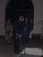 14.02.2011 Abseilbungen bei Nacht in der  Alten Malzfabrik . Abseilen in den Kellerschacht.