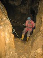 27.09.2014 Grotte de la Malatier / Frankreich  Ein Hindernis welches mittels Steigklemmen bewltigt werden kann