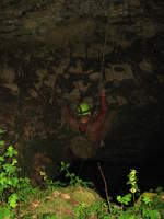 29.04.2017 Urbex Spezial   Mundus subterraneus  - Grotte de la Malatier  Zu guter letzt verlässt nun auch der Gruppenführer,  von Team Zwei, Jörg die Höhle.