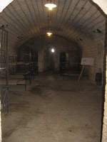 02.05.2018 Urbex Spezial - Verdun  Fort de Douaumont  Innenansichten - Schlafstätte  Die Bettgestelle aus Stahl wurden nachträglich  eingebracht.