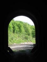 03.05.2018 Urbex Spezial - Verdun  Tunnel de Travannes  Innenansichten - Licht und Wärme  Im Tunnel selbst, ist es recht kühl   und auch sehr feucht.