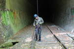 17.05.2020 Urbex Spezial    T5-GeoCache am Tunnelzugang  Ausbauen aus dem Seil.