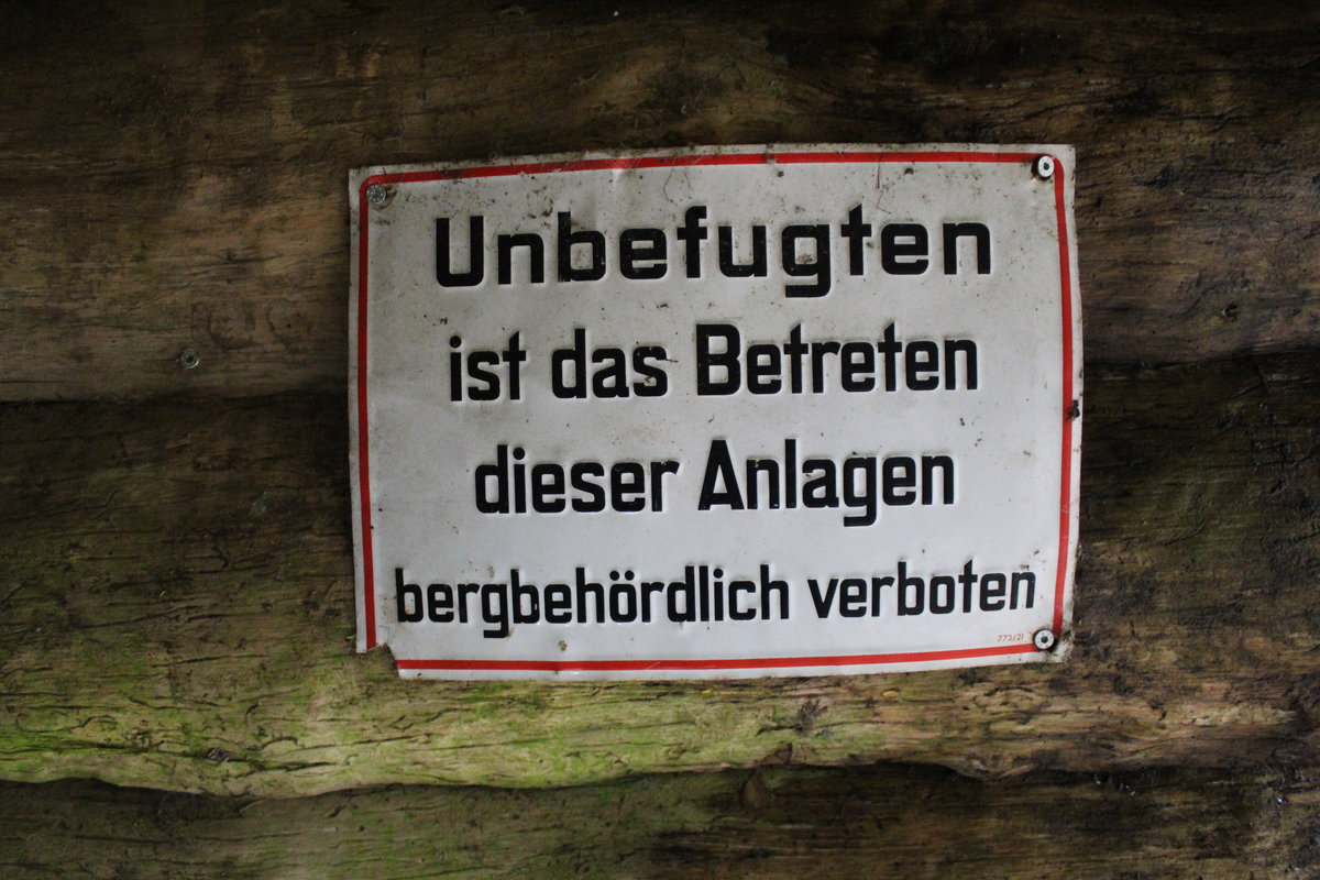 01.10.2019 Urbex Spezial - Harztour Tag 2
Steinkohlen Besucherbergwerk - Rabensteiner Stollen
Bergbehördliche Zutrittsbeschränkung