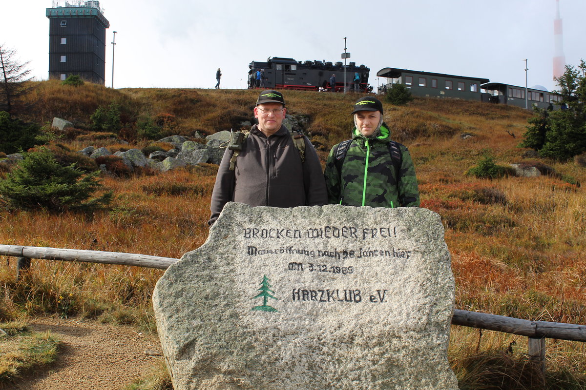 02.10.2019 Urbex Spezial - Harztour Tag 3
Marsch zum Brocken - Klaus & Jens
Nur noch wenige Meter bis zur Spitze