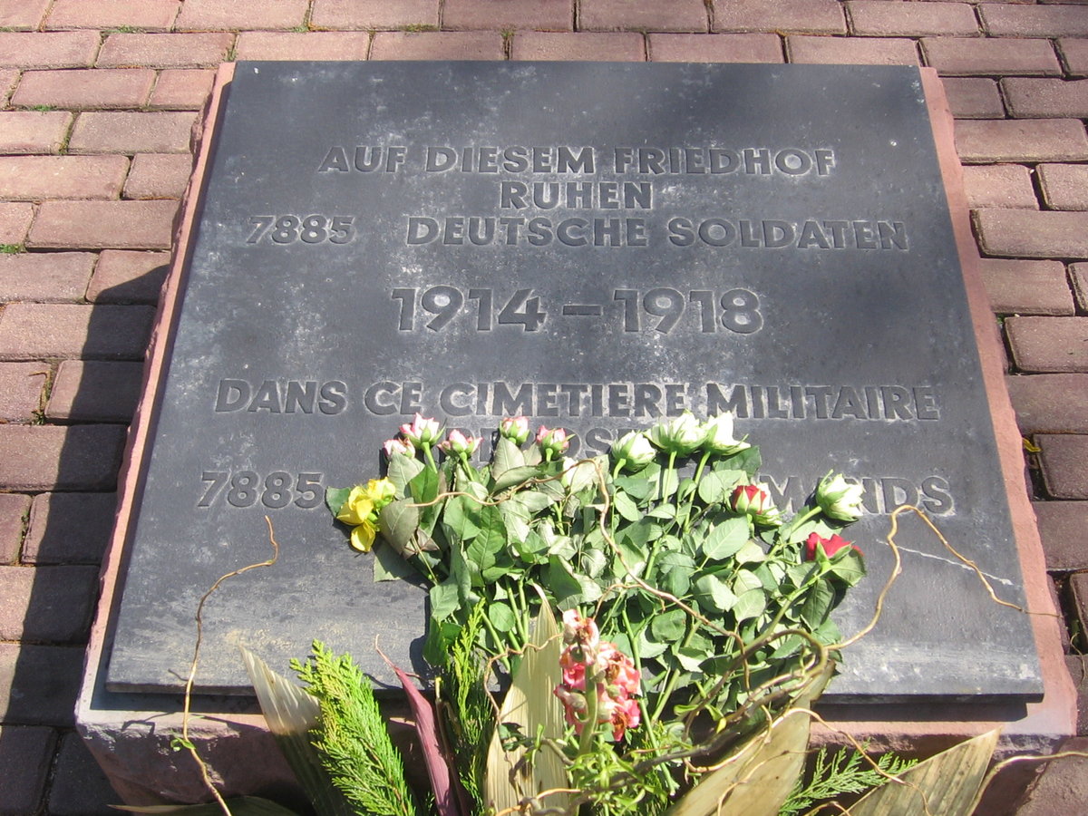 03.05.2018 Urbex Spezial - Verdun
Deutscher Soldatenfriedhof - Hautecourt