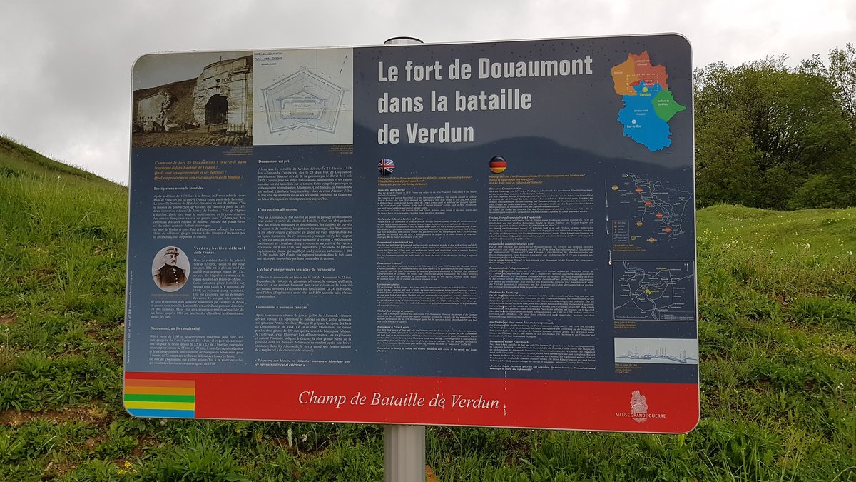 04.05.2019 Urbex Spezial  
Frankreich - Verdun
Fort de Douaumont
Infotafel