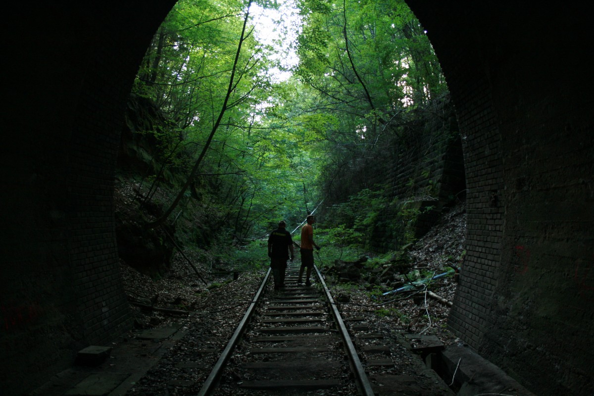 05.07.2015 Urbex Spezial - Brückenschwingen
Urbexer Part - Der Tunnel - Tunnelende