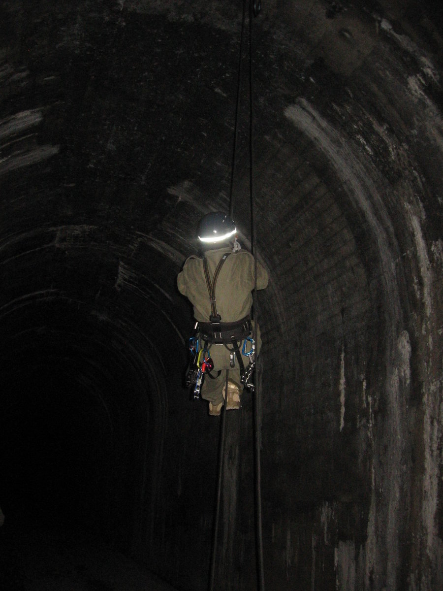 17.11.2018 Urbex Spezial:  Tunnel-T 
Meter für Meter geht es aufwärts