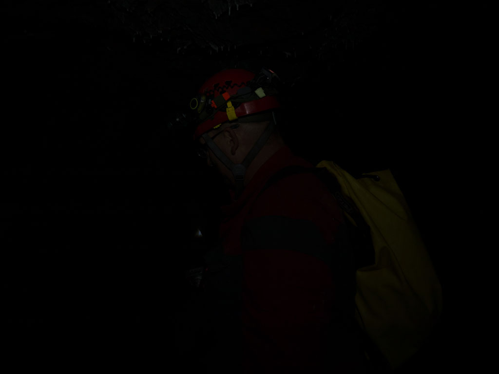 19.10.2018 Urbex Spezial
 Bergwerk am Fluß 
 Denn die einen sind im Dunkeln 
und die andern sind im Licht 
und man siehet die im Lichte 
die im Dunkeln sieht man nicht.  
Bertolt Brecht, Dreigroschenoper.