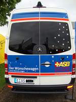 12.04.2017 Rettmobil - Fulda
Europäische Leitmesse für Rettung und Mobilität
Freigelände
ASB-Fahrzeug
Gut gemeint aber dennoch etwas makaber