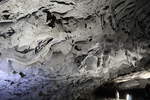 03.10.2019 Urbex Spezial - Harztour Tag 4
Barbarossahöhle
Gipsplatten welche von den Wänden wachsen.
