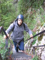 27.04.2019 Urbex Spezial in Frankreich 
Klettersteig -  Les Echelles de la Mort  
Abstieg vom Berg über die  Todesleitern .
Die Originale wurden im Jahre 2006 durch 
verbessete (sichere) Versionen ersetzt.