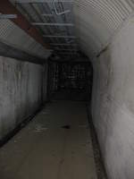 05.05.2019 Urbex Spezial - Frankreich
 Bunker 281 
Licht ? am Ende des Tunnels.
Hier würde es in die Außenanlage gehen.